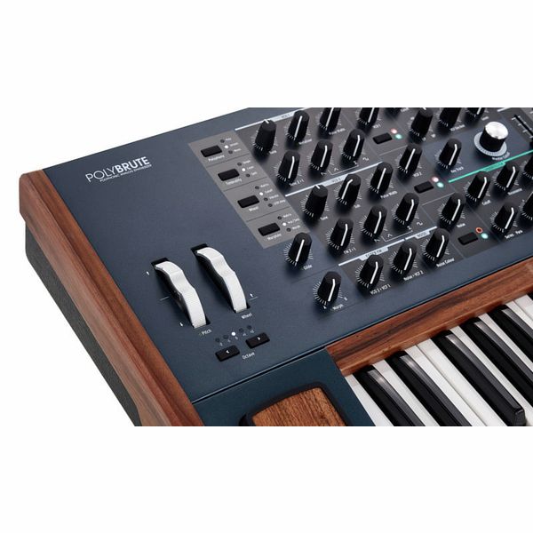Arturia PolyBrute