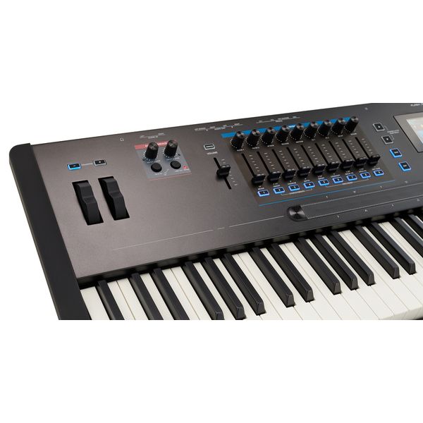 Kurzweil K2700 Kurzweil K2700