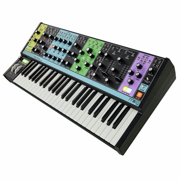 Moog Matriarch