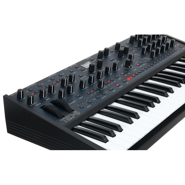Oberheim TEO-5 Oberheim TEO-5