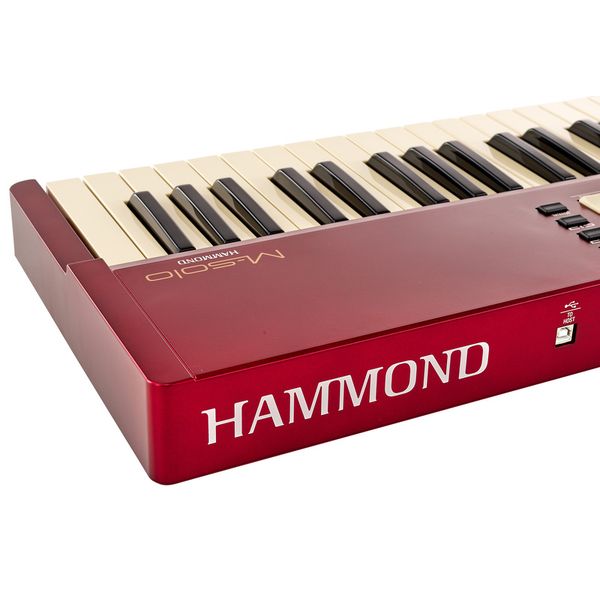 Hammond M-solo Burgundy Hammond M-solo Burgundy